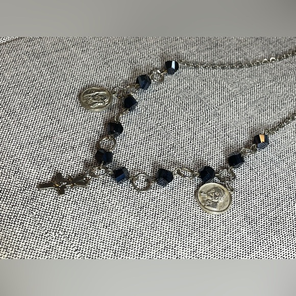 Vintage Black Bead Rosary-Style Necklace with Cross & Saint Jean Medals - Picture 6 of 11